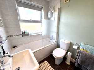 Photo 14- click for photo gallery